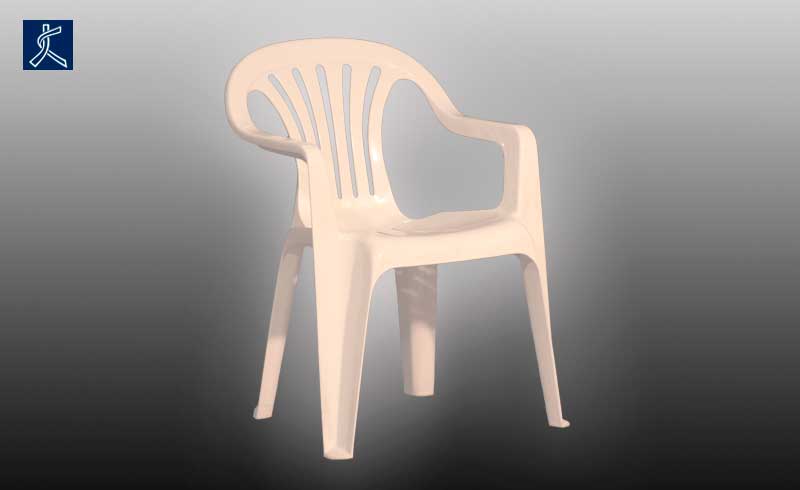 fehér műanyag szék